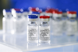 В ВОЗ сообщили, что двухвалентная вакцина от коронавируса появится осенью