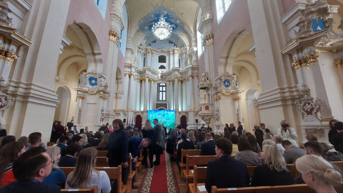 "Разговор о важном: счастливая семья — сильное государство"