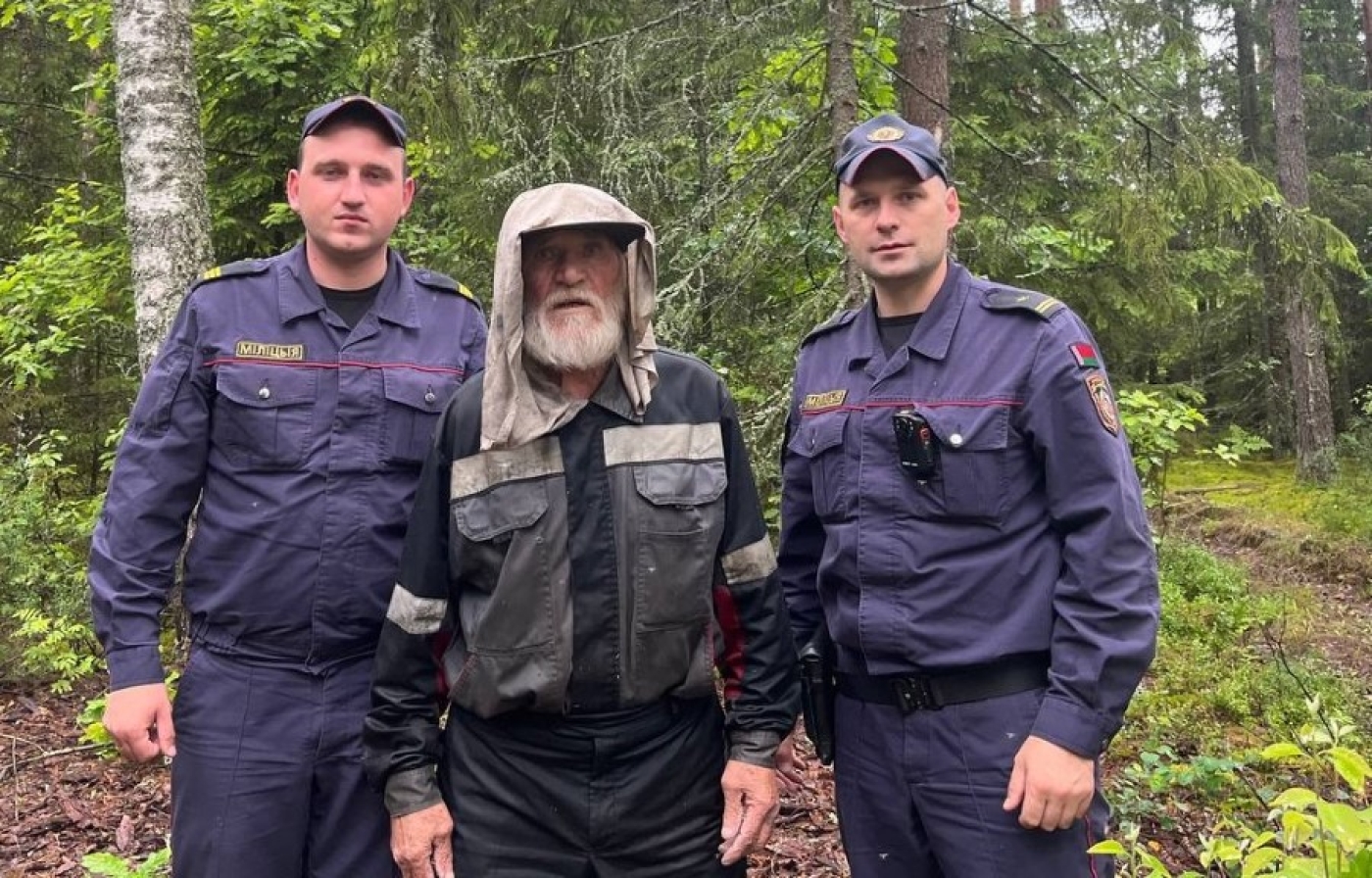 Нашли, отвезли домой и вызвали скорую помощь!