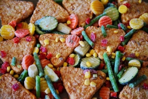 Как часто можно есть полуфабрикаты и для кого они опасны? Отвечает врач-диетолог