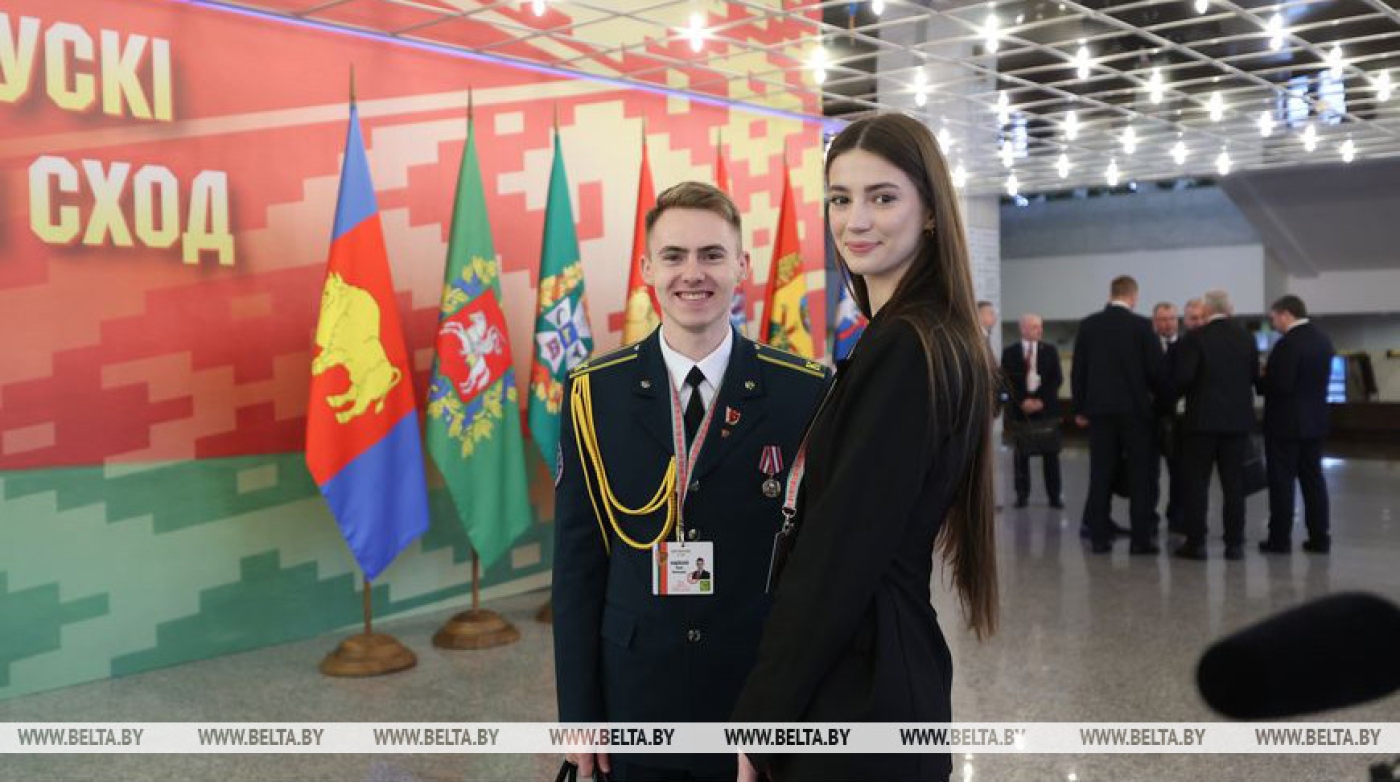 "Формировать сознание молодежи и показывать путь". Делегаты ВНС о задачах в сфере образования