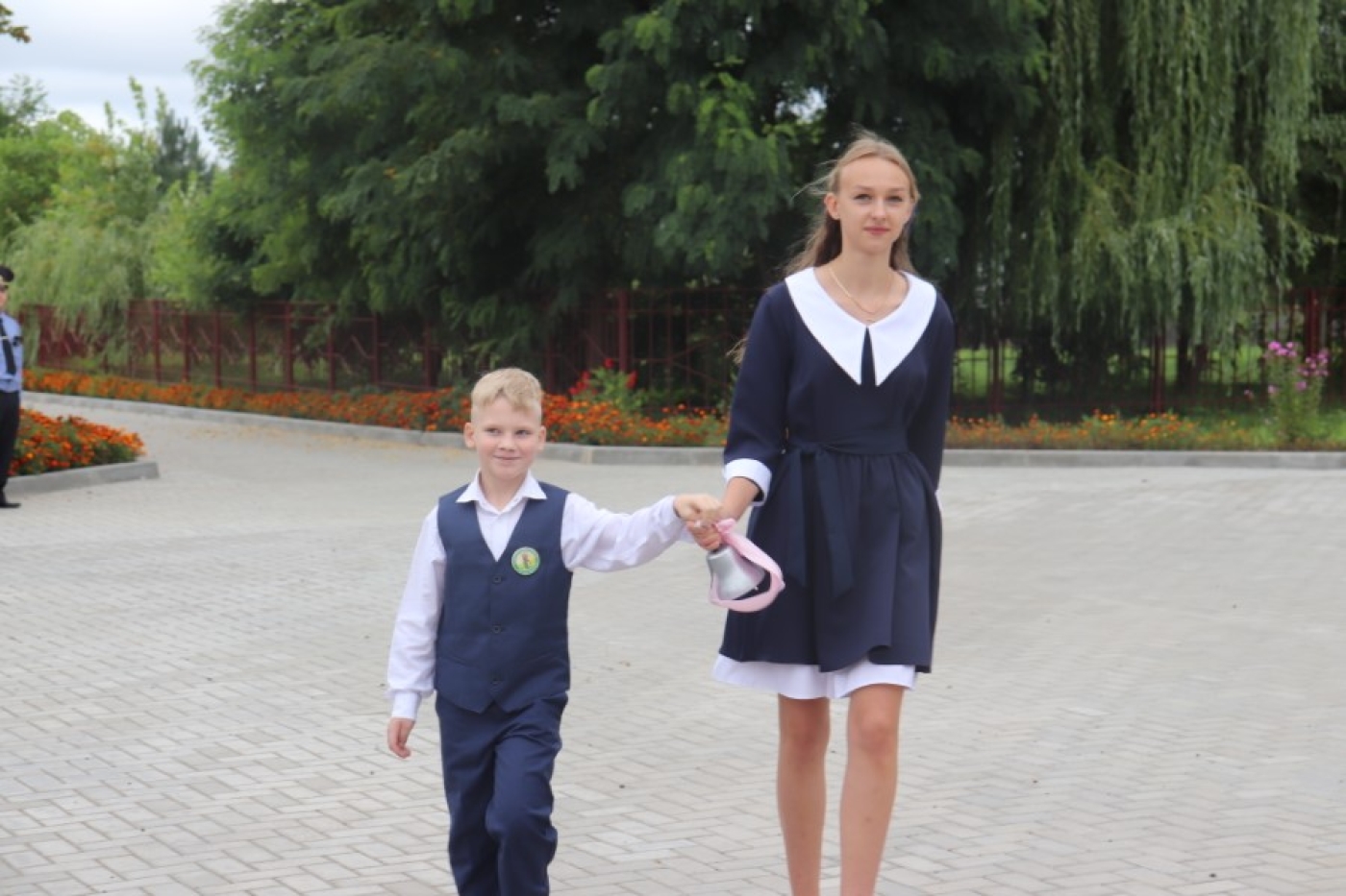 Ізноў паклікаў школьны званок