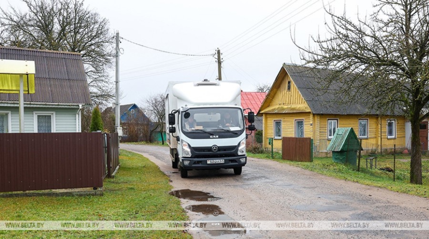 Лукашенко: моя задача - спасти деревню