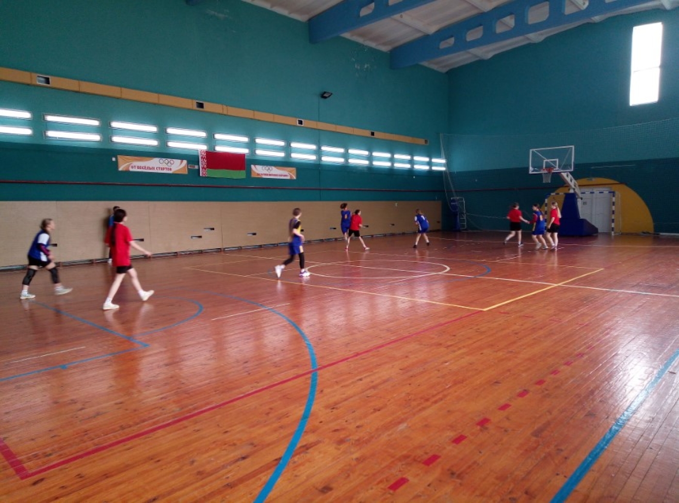 В Березино прошел II этап областных соревнований по баскетболу среди учащихся