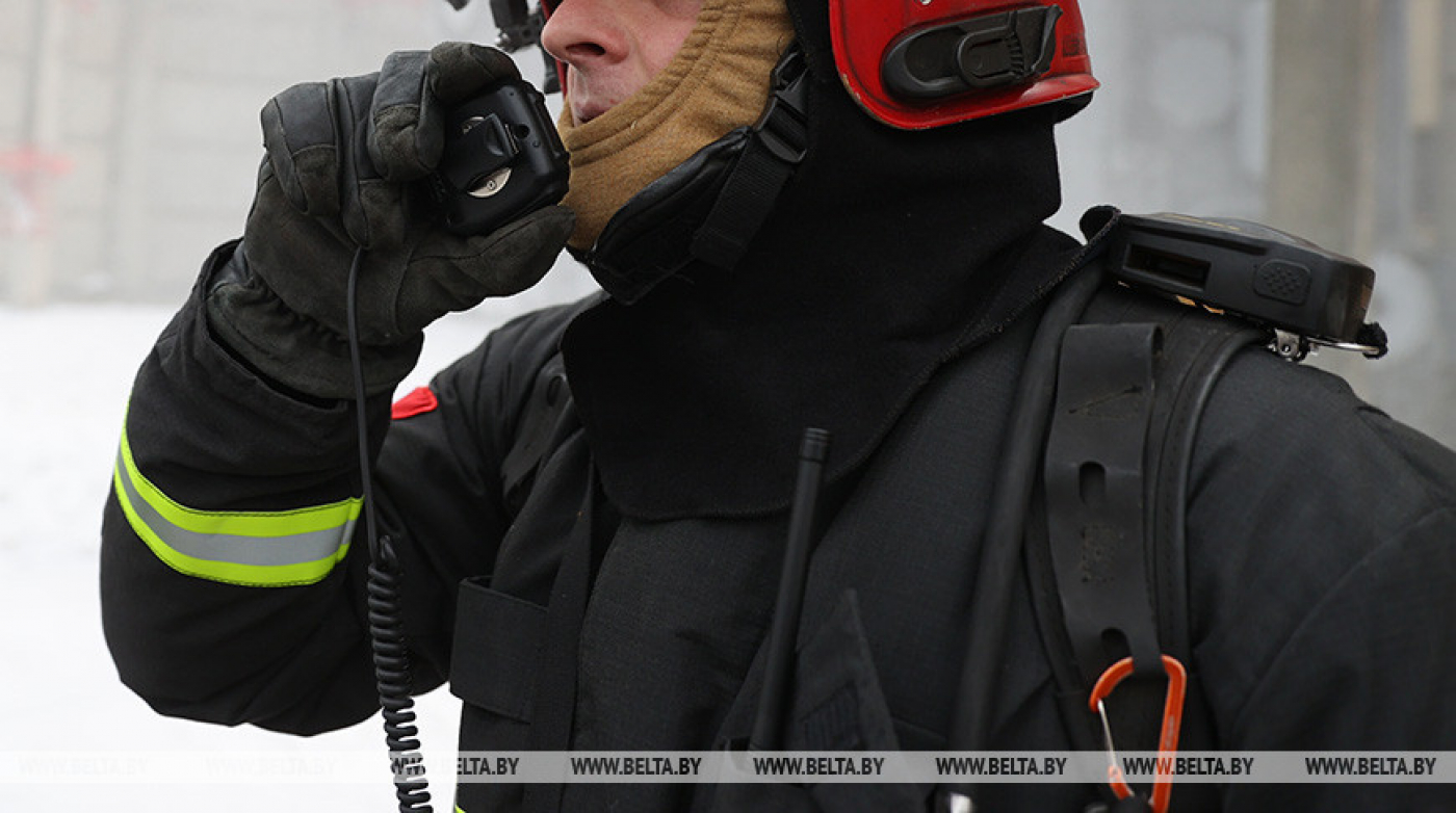 Двое маленьких детей пострадали при пожаре в Столинском районе