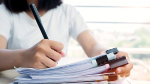 Для применяющих упрощенную систему налогообложения организаций установлена новая форма книги учета доходов и расходов