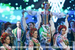 Лукашенко отметил особую заслугу работников культуры в приумножении духовного богатства страны