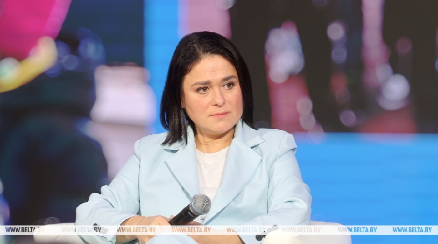 Лукашенко поздравил с юбилеем заслуженного мастера спорта Беларуси Наталью Цилинскую