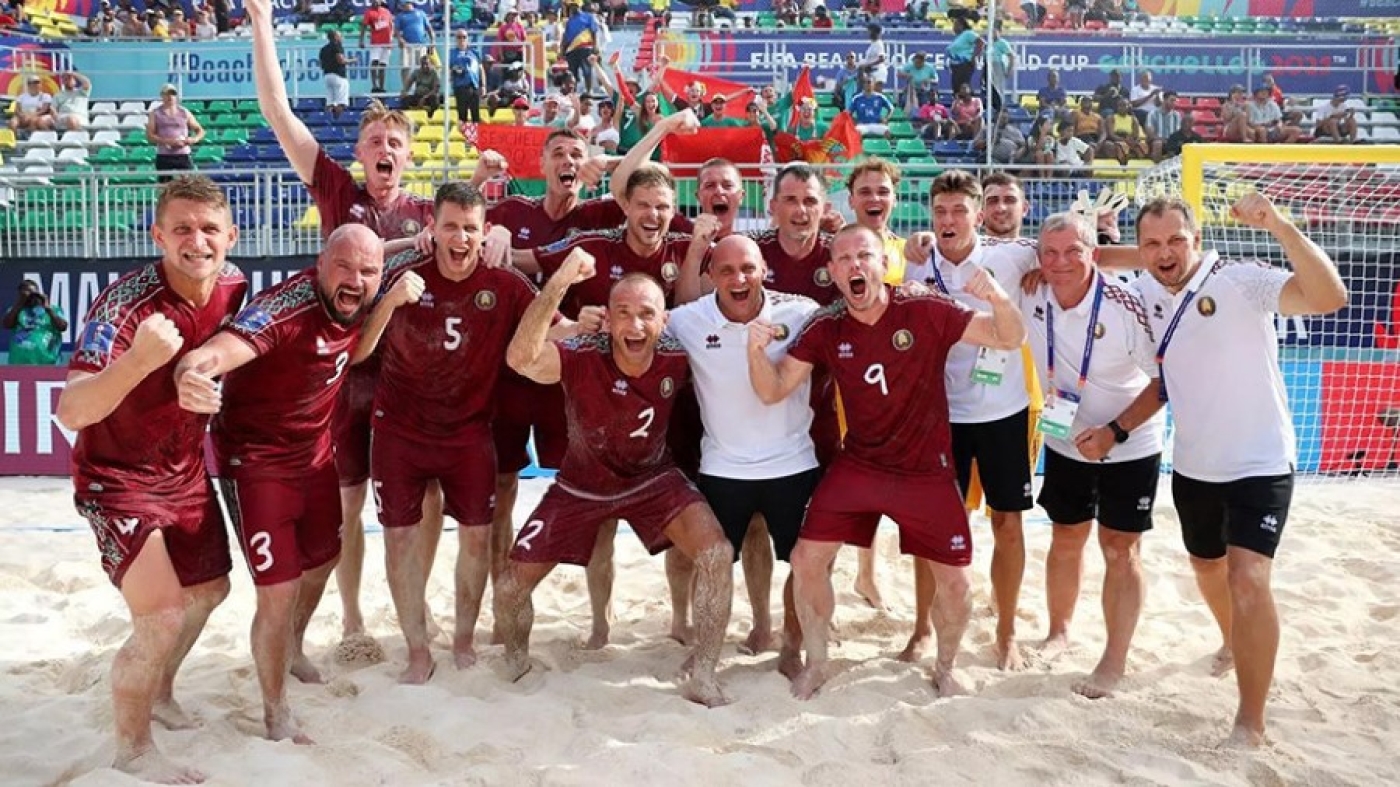 Белорусы третий раз подряд стали бронзовыми призерами Евролиги по пляжному футболу