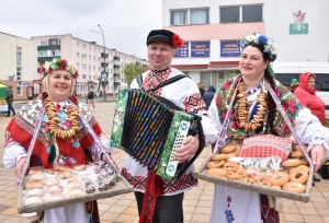 В Березино состоялась первая весенняя ярмарка