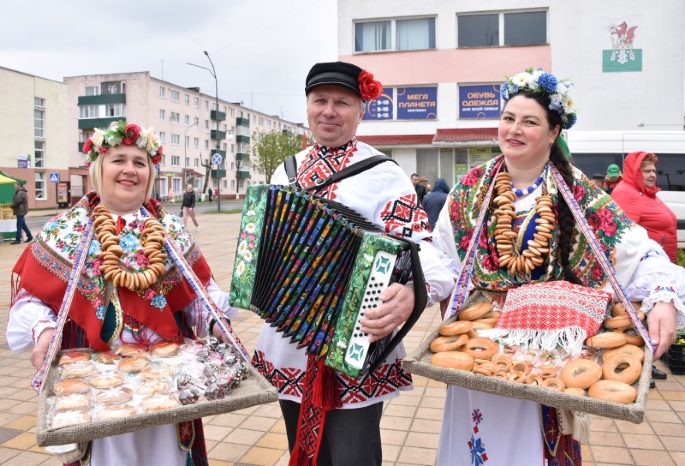 В Березино состоялась первая весенняя ярмарка