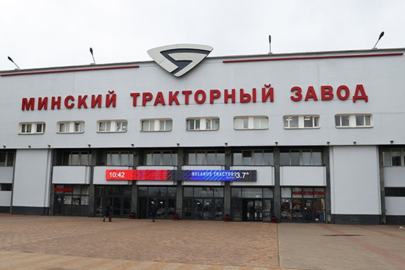 МТЗ и Гянджинский автозавод планируют развивать поставки совместной продукции на третьи рынки