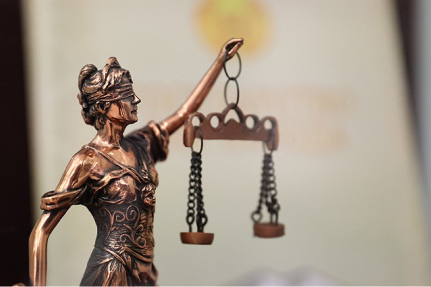 Из найденного кошелька брестчанка забрала деньги. Ей грозит до трех лет тюрьмы