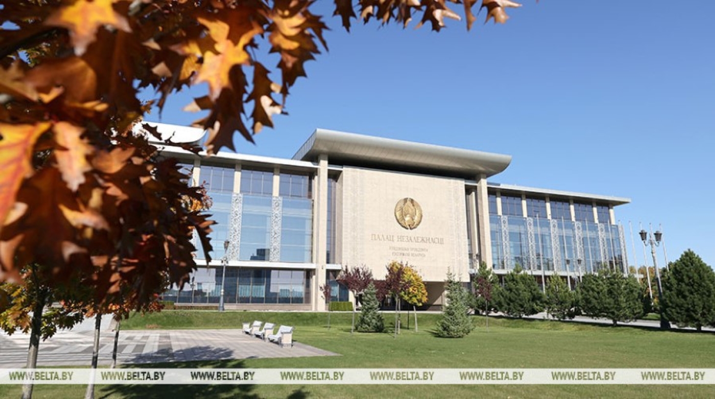 "Расслабляться ни в коем случае не надо". Лукашенко об избирательной кампании в Беларуси