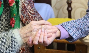 Более чем 190 тыс. пожилых людей и инвалидов сегодня предоставляются социальные услуги - Минтруда