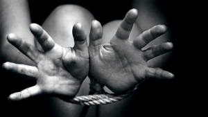 Торговля людьми (траффикинг) – это современная форма рабства