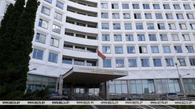 Особенности режима работы и отдыха в служебных командировках разъяснили в Минтруда