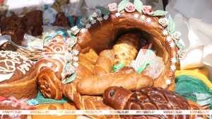 Цветочный бал, каравай-фест и "Шлях Цмока". Какие мероприятия предлагают посетить туристам в Беларуси в августе