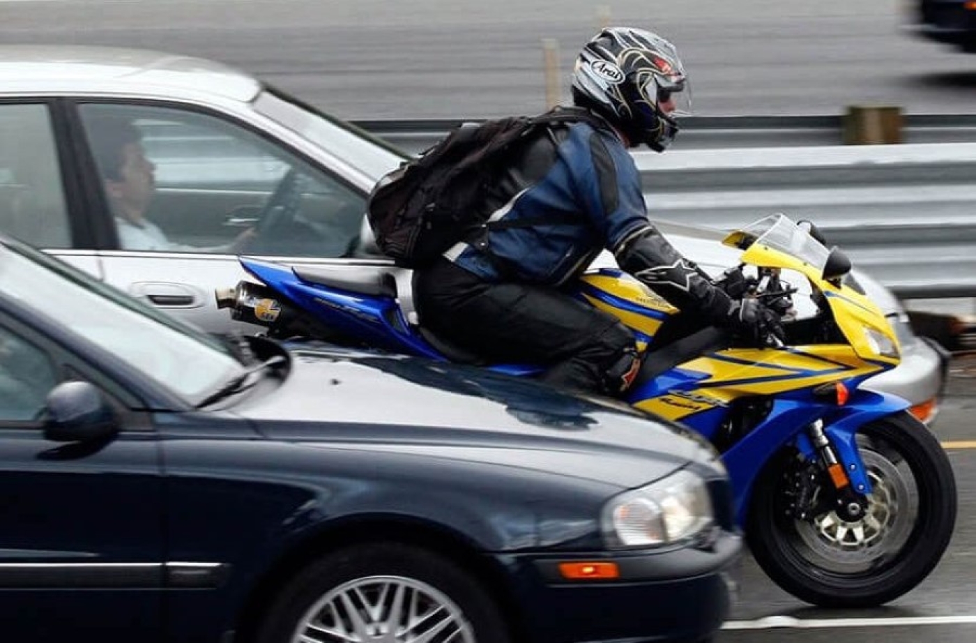 Внимание: на дорогах мотоциклисты