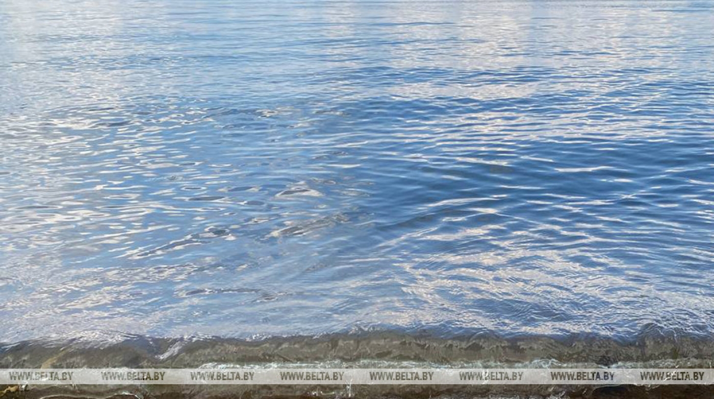 В водоеме в Березинском районе утонул мужчина