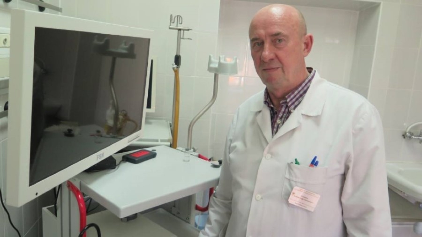 Сегодня день рождения отмечает врач-эндоскопист Березинской ЦРБ Усович Александр Иванович