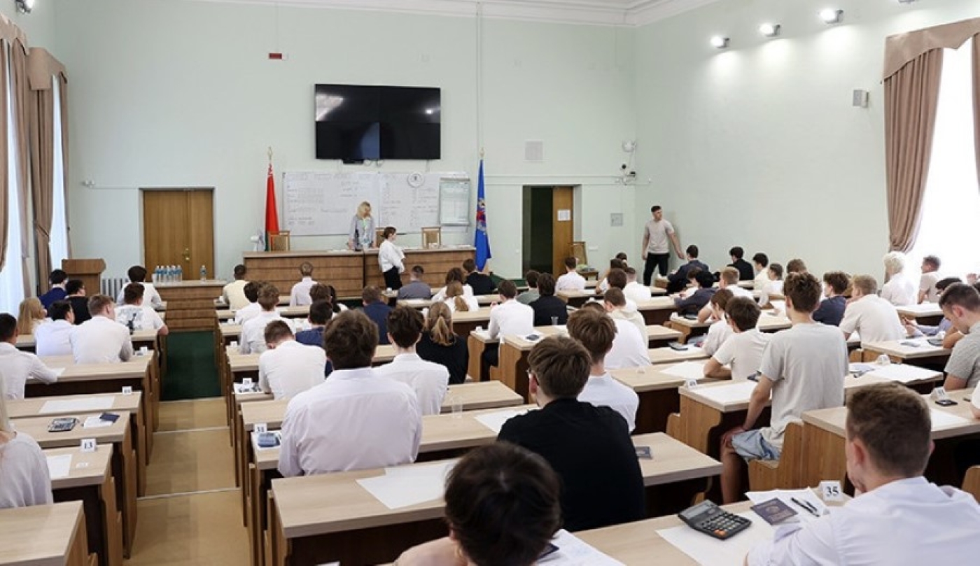 В Беларуси завершилось централизованное тестирование в основные дни