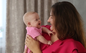 Как в Беларуси поддерживают семьи при рождении и воспитании детей, рассказали в Минтруда