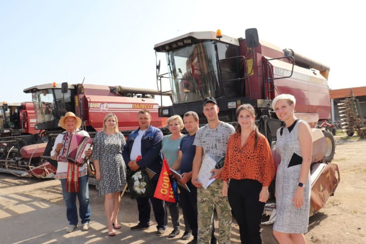 Працягваецца ўшаноўванне лепшых вадзіцеляў і камбайнераў