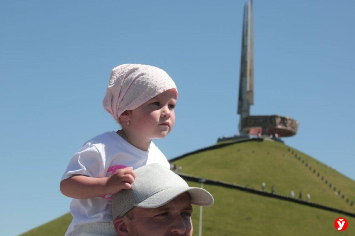 Минщина празднует День Независимости на Кургане Славы