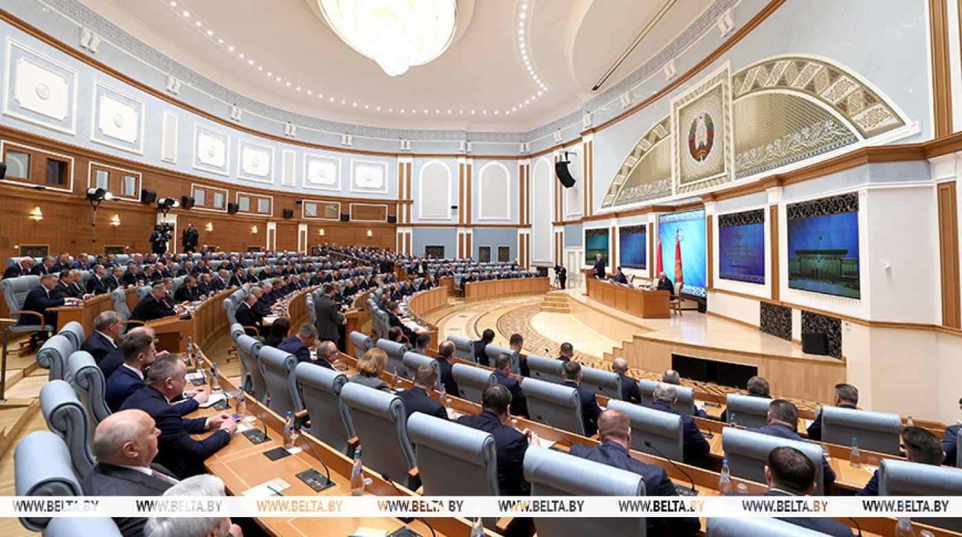 Лукашенко: белорусской промышленности необходимо занимать свои ниши в Африке, Латинской Америке и Азии