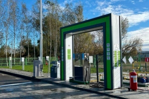 На АЗС можно будет заправиться и газом