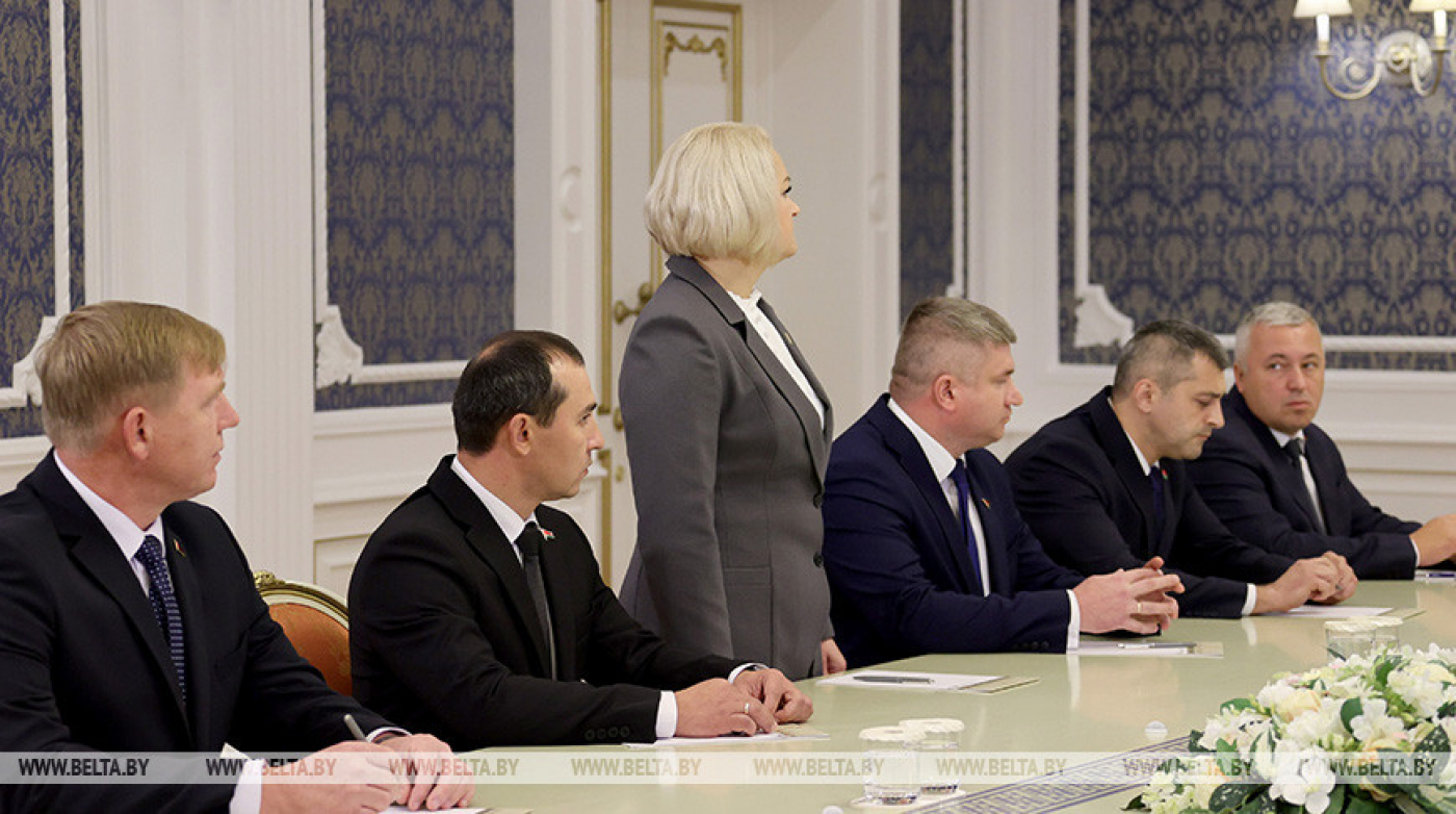 Лукашенко обновил состав местной вертикали власти
