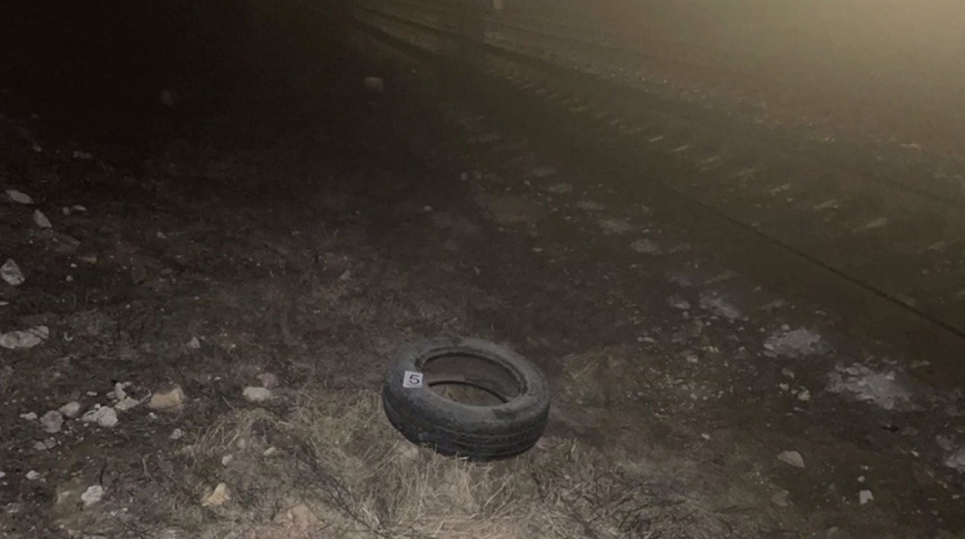 Подросток из Жодино бросил автопокрышку на рельсы перед товарным поездом, возбуждено уголовное дело