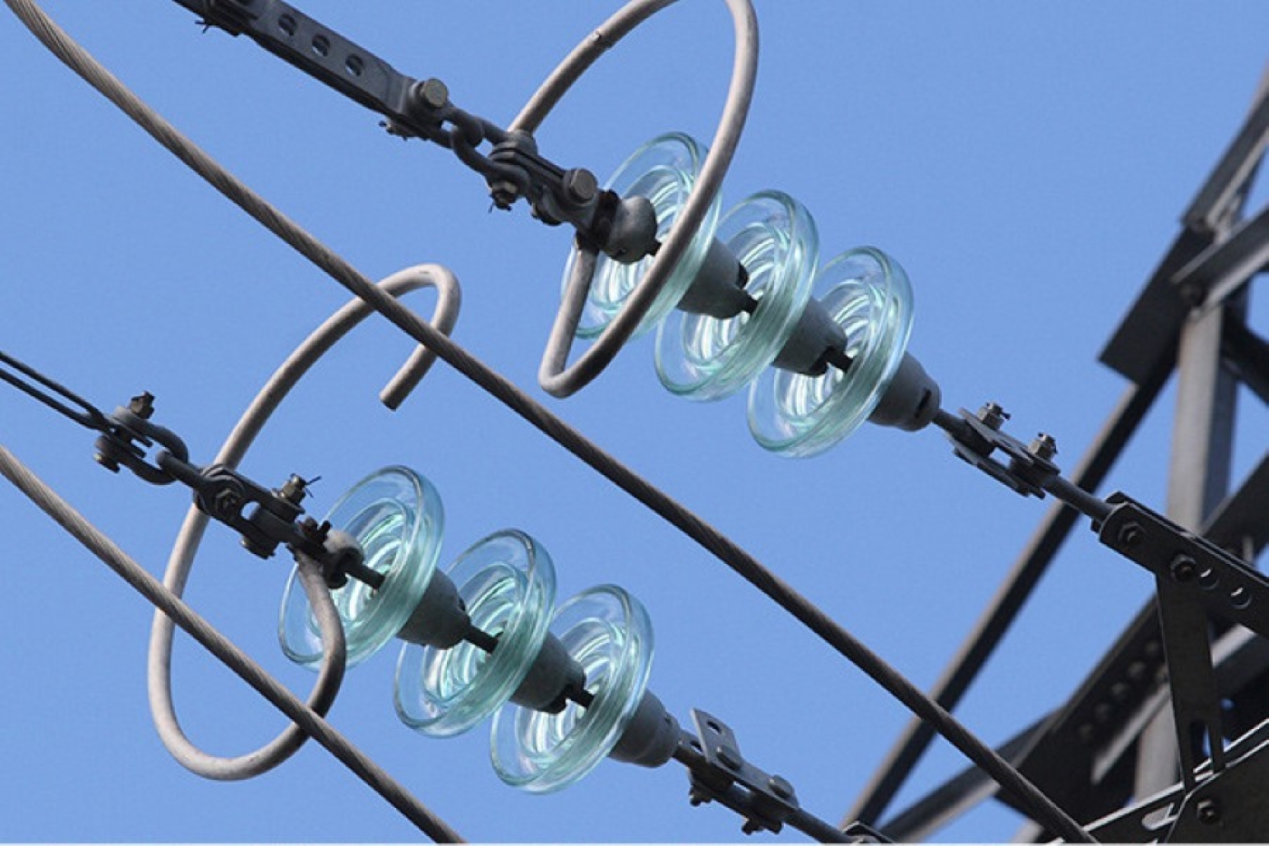 Сколько километров электросетей Минэнерго планирует реконструировать в следующие пять лет?