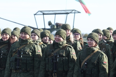 От рядового до полковника. В белорусской армии проходят военную службу более 4 тыс. женщин