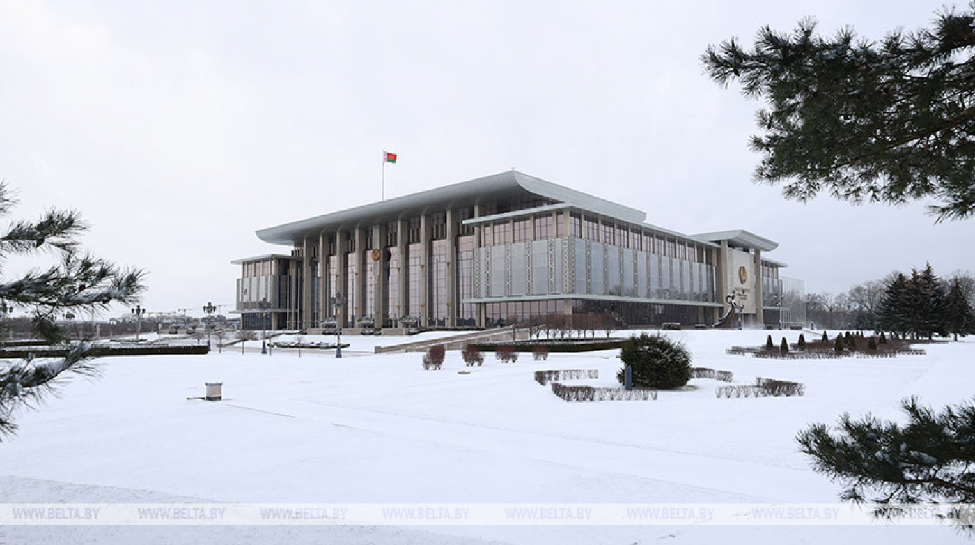 Лукашенко: личный состав Минской военной комендатуры демонстрирует безупречную дисциплину и выучку