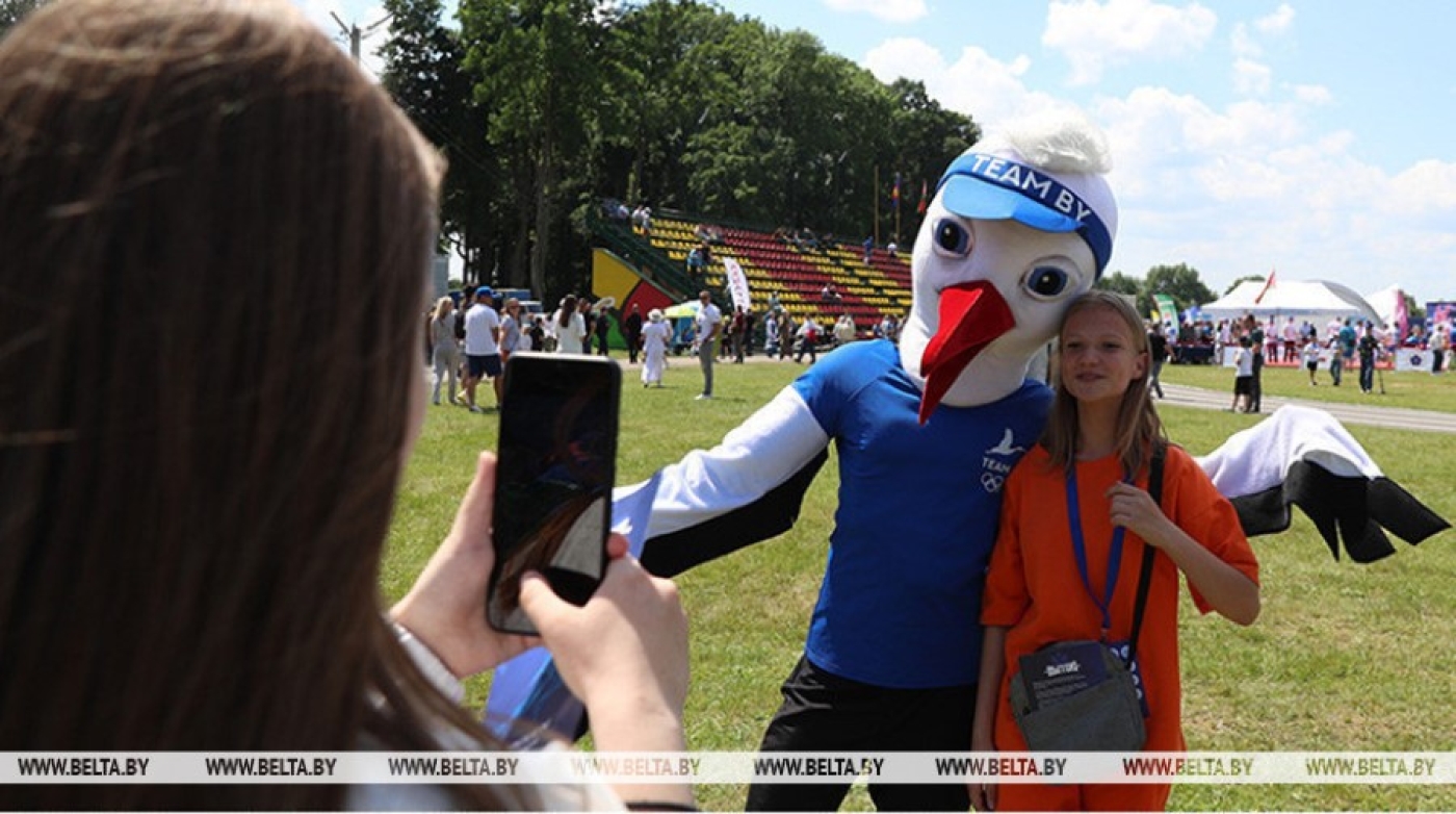 Праздник льна, "Вытокi", музыкальные вечера. Куда отправиться туристам в Беларуси в первой половине июня