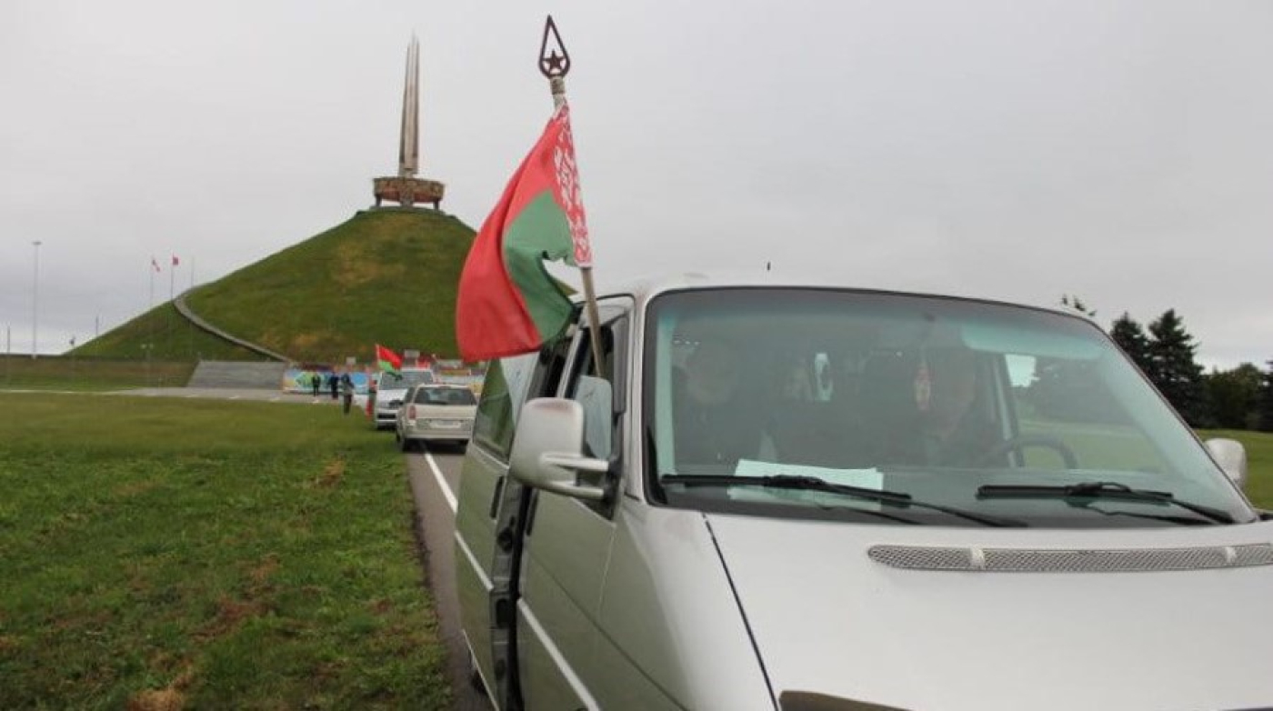 Патриотический автопробег ко Дню народного единства