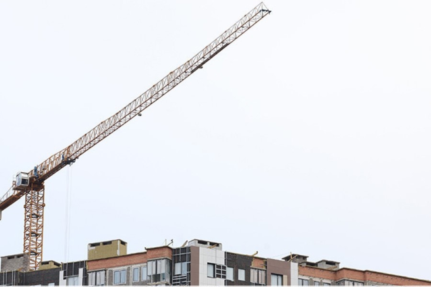 Сколько жилья планируется построить в Беларуси в 2026 году?