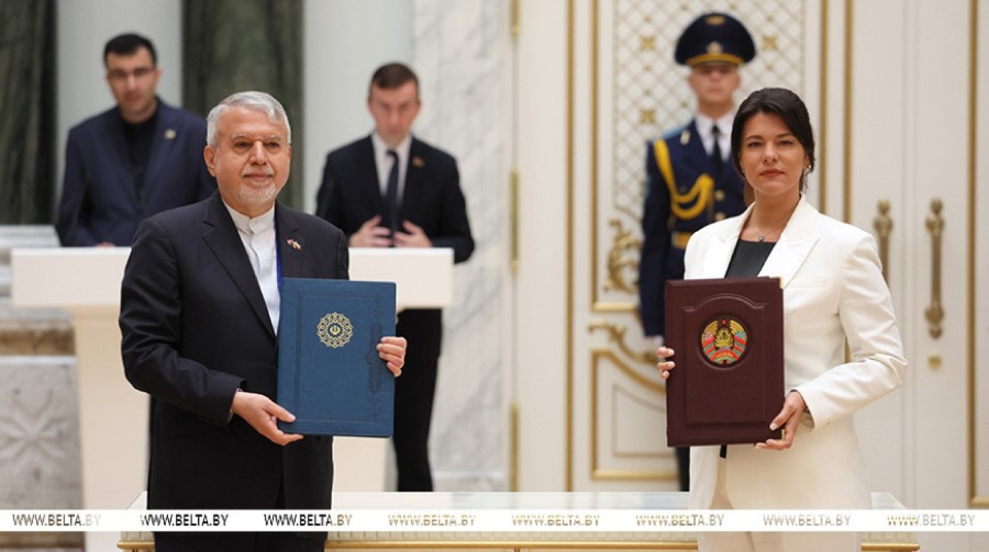 Здравоохранение, сельское хозяйство, СМИ. Беларусь и Иран подписали пакет документов по развитию сотрудничества