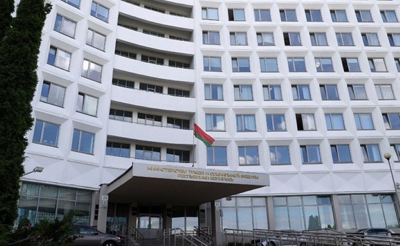 Новации в госсоцстраховании и пенсионном обеспечении: Минтруда разъяснило на конкретных примерах