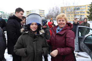 Школьники на экскурсии в Департаменте охраны