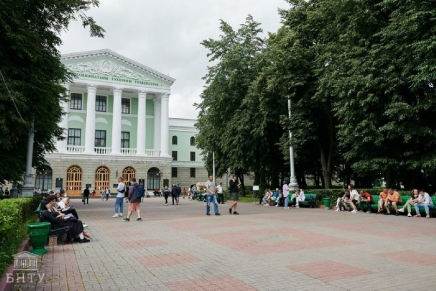 Названы специальности, к которым упал интерес у белорусских абитуриентов