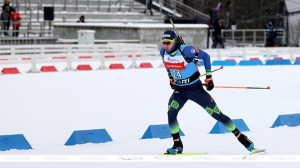 Смольский начинает и выигрывает. Кубок сильнейших спортсменов по биатлону открылся в Раубичах