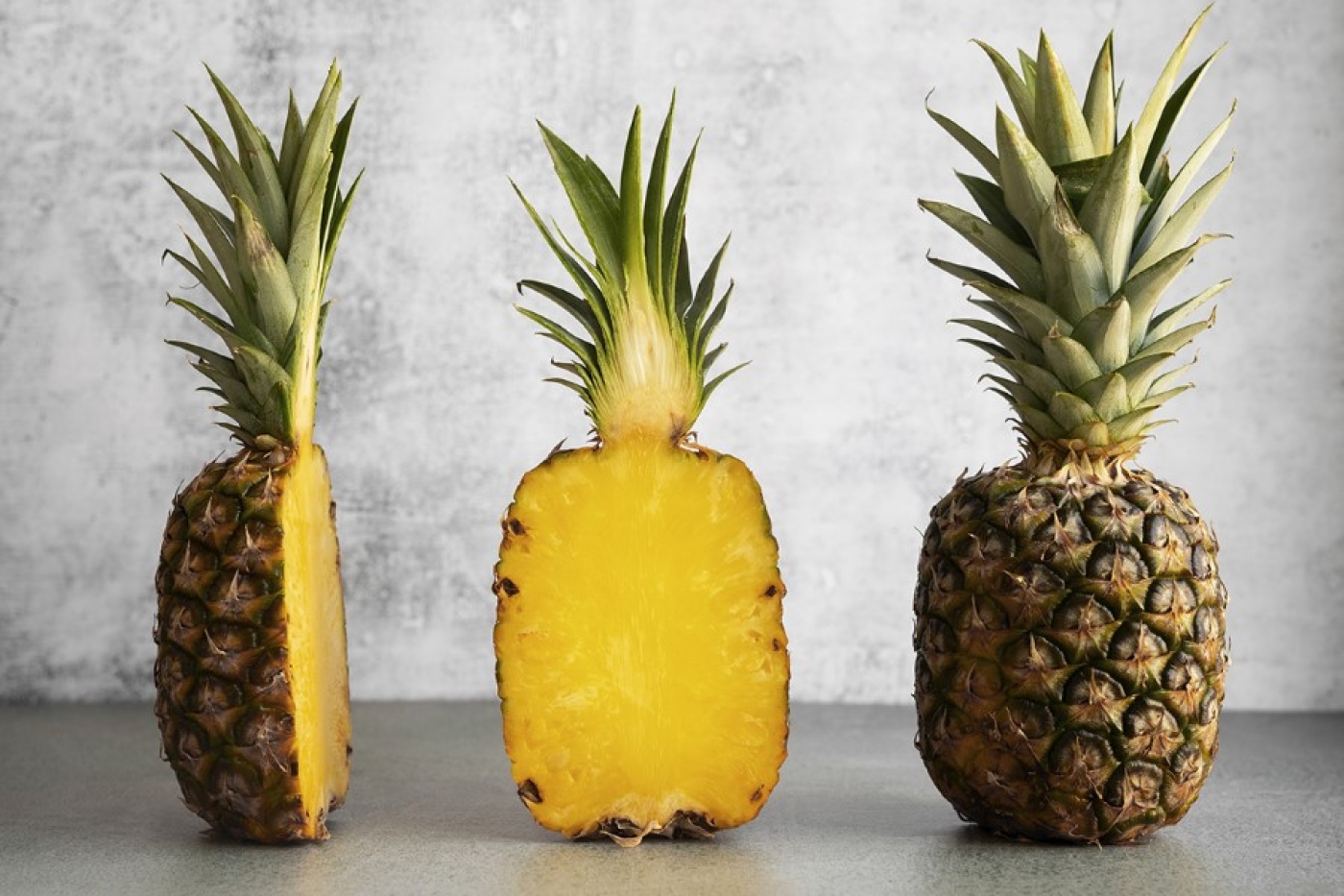 В чем польза ананаса и в каком виде его лучше употреблять — отвечает нутрициолог