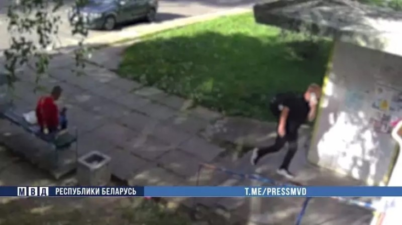 В Могилеве 84-летняя пенсионерка передала "спасителю дочери" из столицы Br35 тыс., его задержали